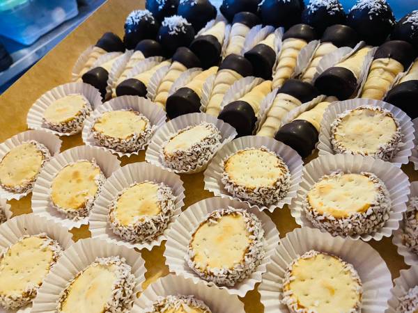 Paquete 100 pasteles surtidos a elección - Imagen 6