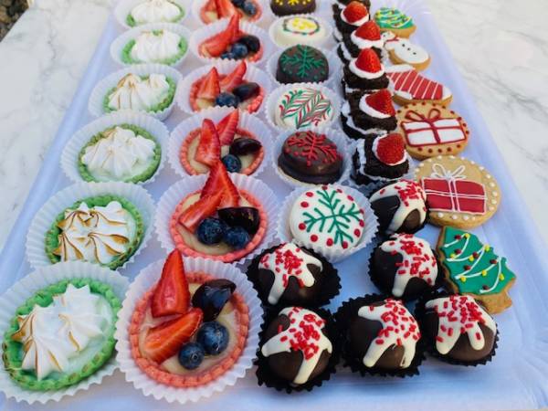 Navidad: Bandeja de dulces navideños 36 unidades